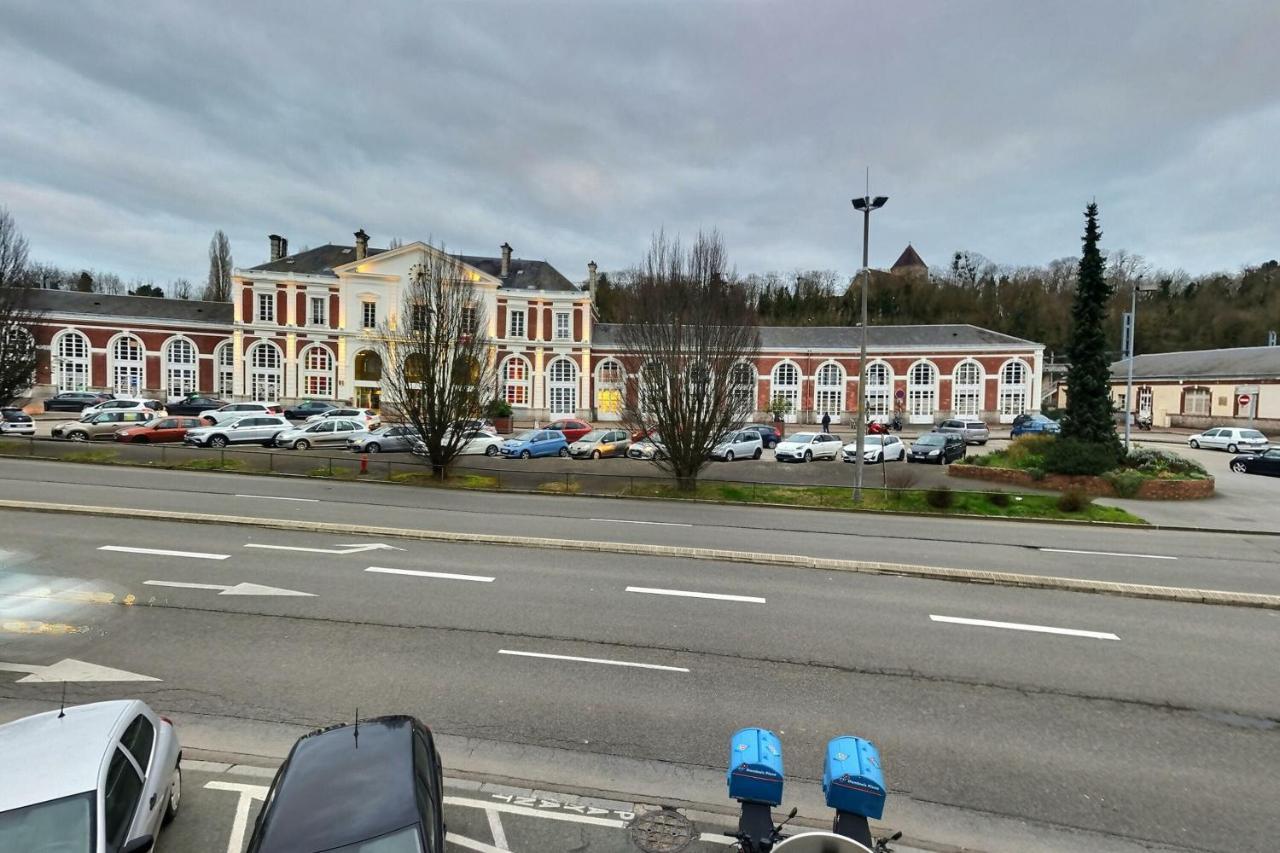 Superbe Studio 3 Face Gare Évreux Extérieur photo